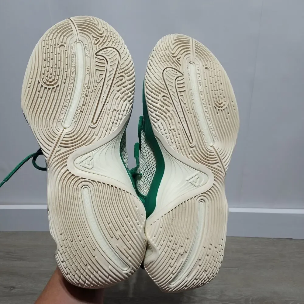 Nike Giannia Immortality 3 